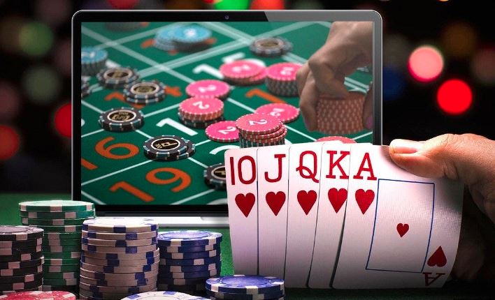 How to Stay Safe While Playing Online Casino Games